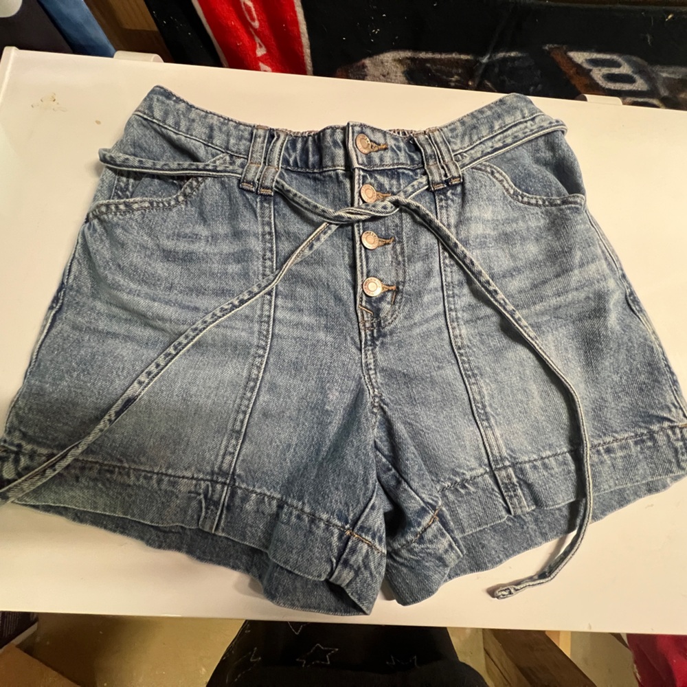 Maurices Blue Jean Shorts Classic Style new w/o tag